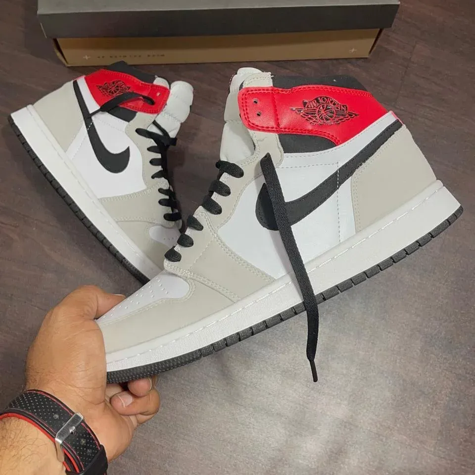 Air Jordan 1 Smoke Grey & Red
