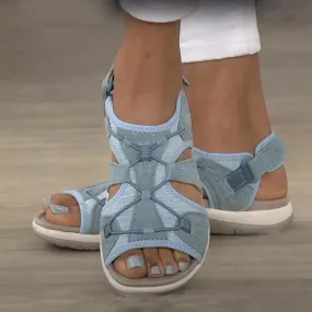 Comfortable low beach sandals - style &amp; support