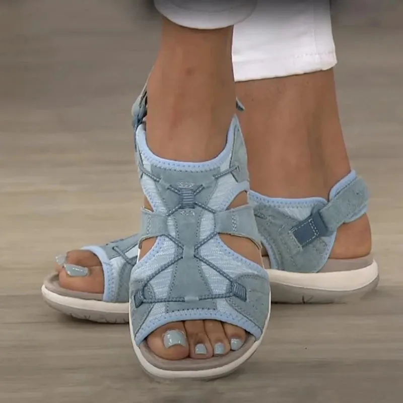 Comfortable low beach sandals - style &amp; support