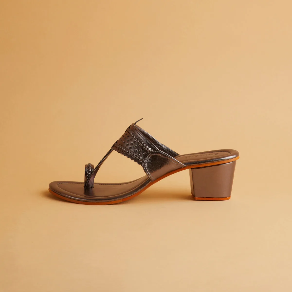 Liza Metallic Kolhapuri Heels