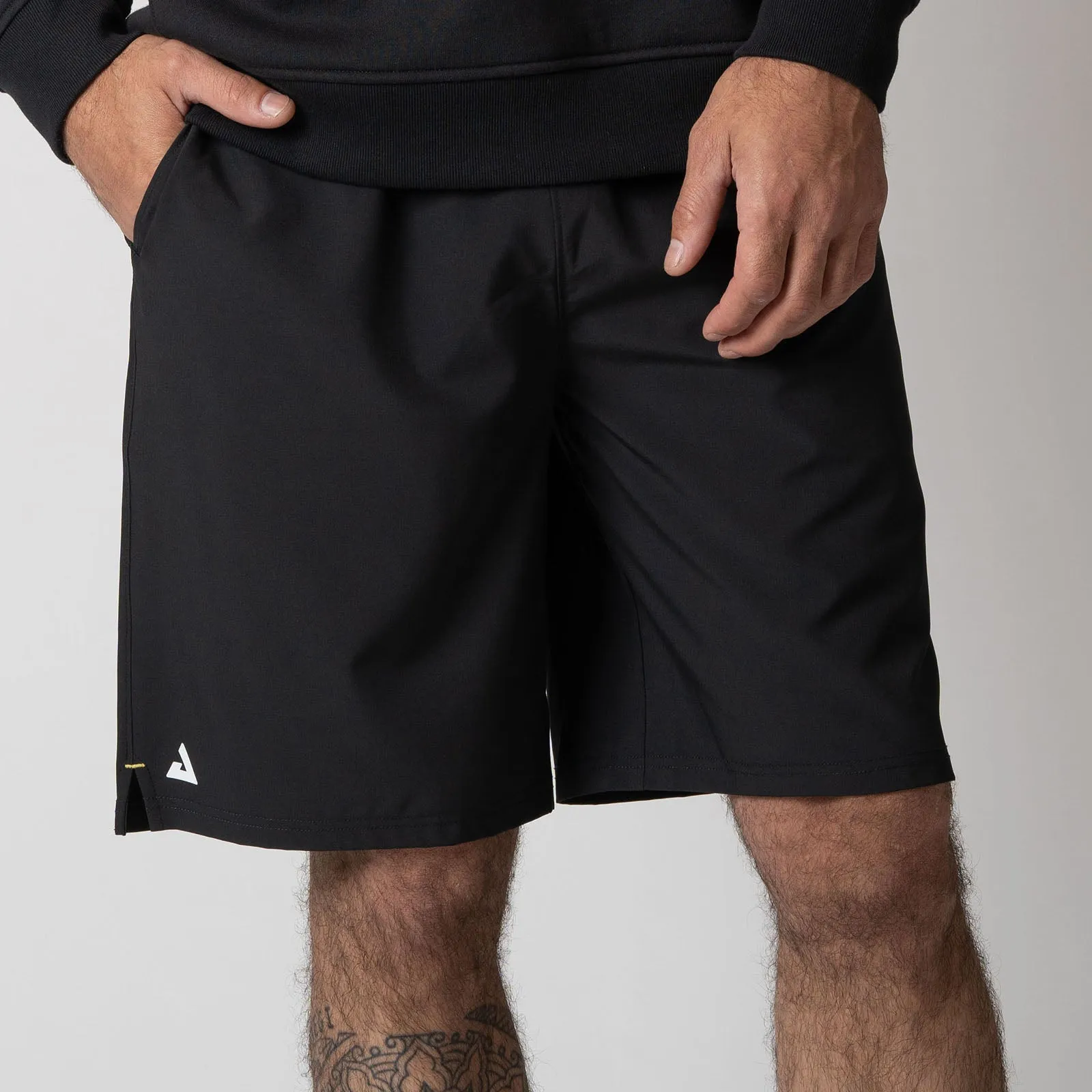 Men's Woven 9" Shorts