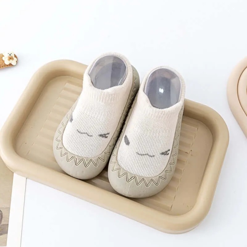 OleOle Cute Cartoon Newborn Toddler First Walker Socks Mesh Shoes for Boys and Girls (0 - 4 yrs)