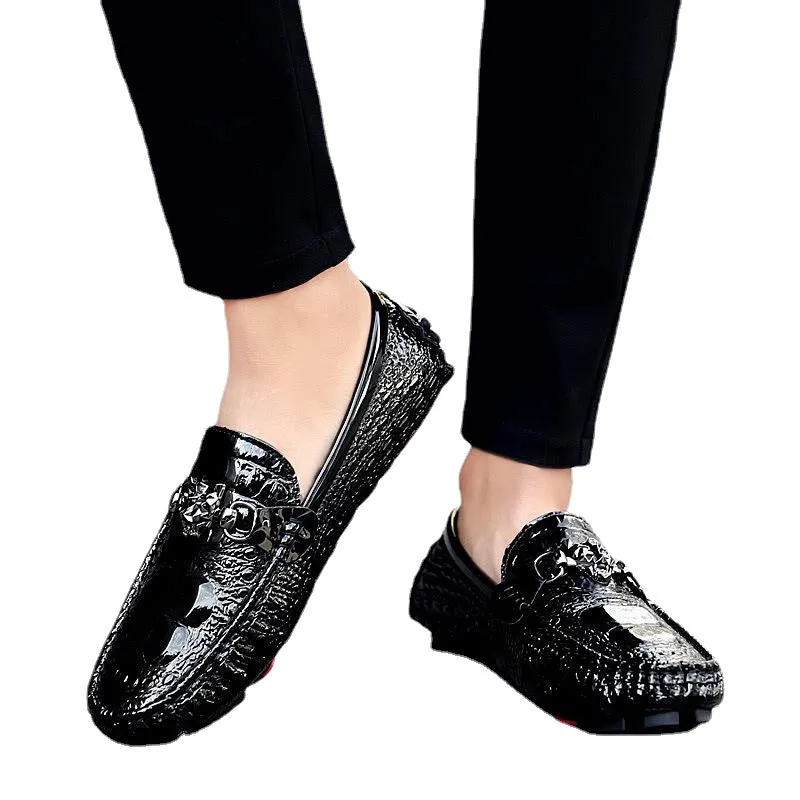 spring new large tiger head buckle white Doudou shoes, fashionable and versatile